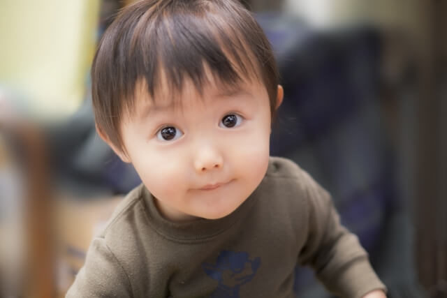 白目の濁りの原因やケア方法について